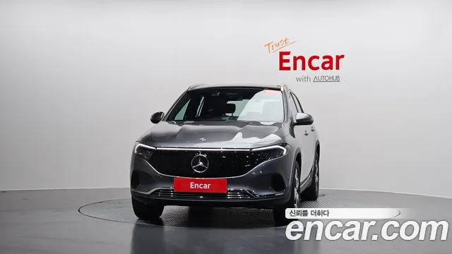 Mercedes-Benz EQA — Фото автомобиля 3