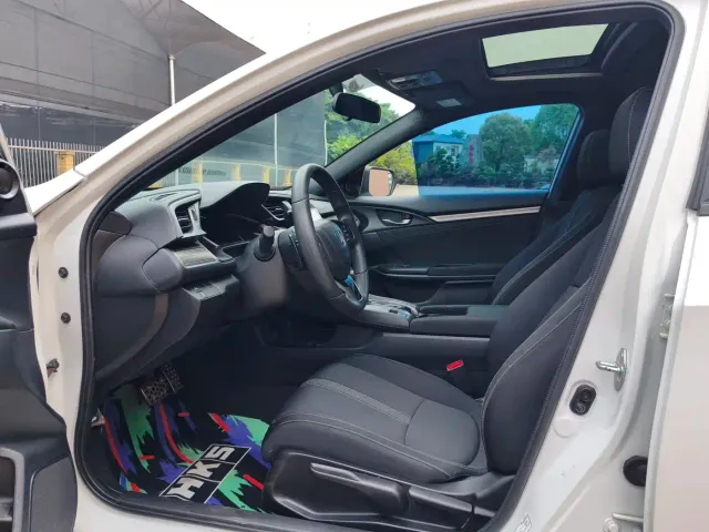 Honda Civic — Фото автомобиля 9