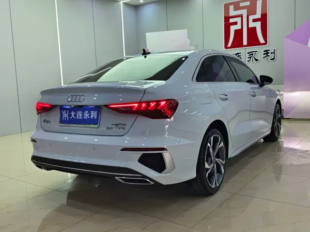 Audi A3 — Фото автомобиля 4