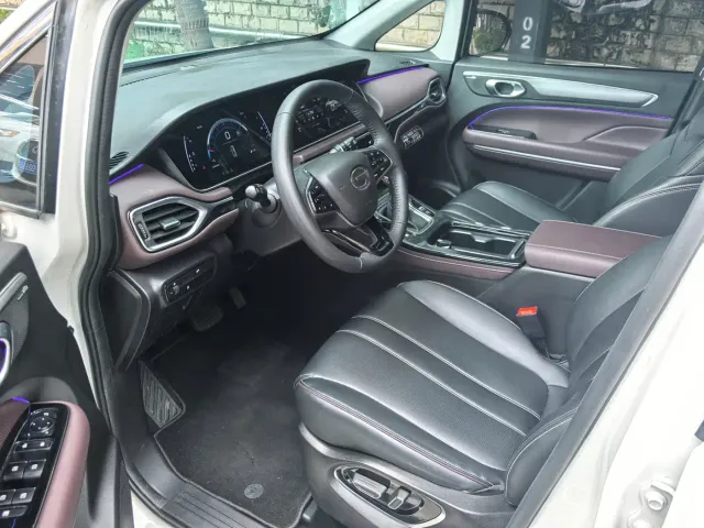 GAC Trumpchi M6 — Фото автомобиля 10