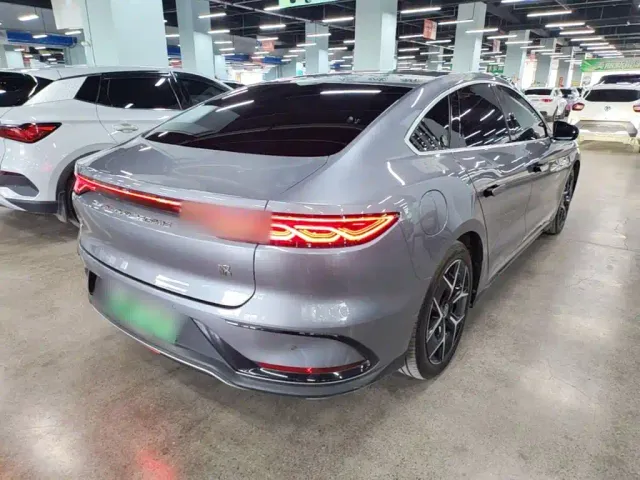 BYD Han — Фото автомобиля 6