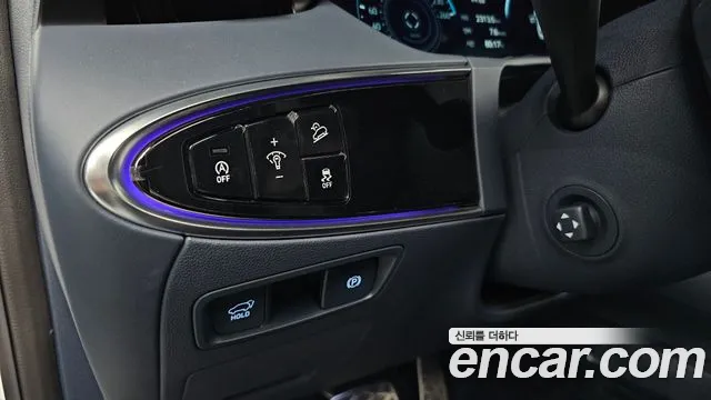 Genesis GV70 — Фото автомобиля 29
