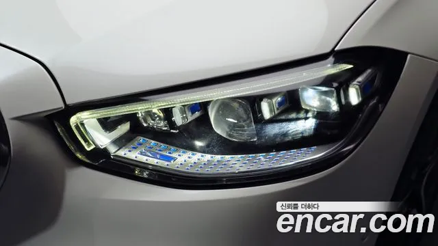 Mercedes-Benz S-Class — Фото автомобиля 22