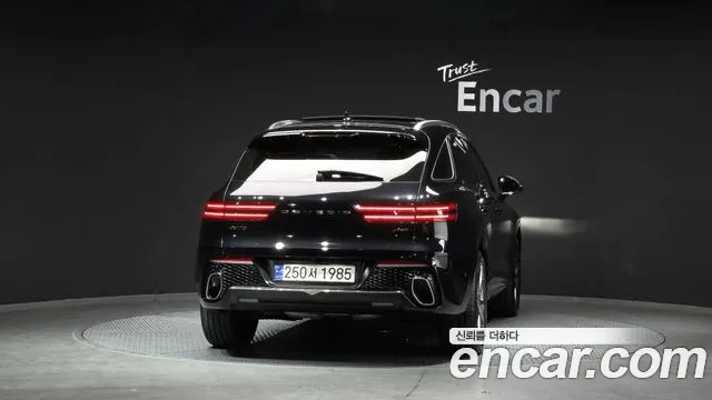 Genesis GV70 2.5T Бензин AWD — Фото автомобиля 4
