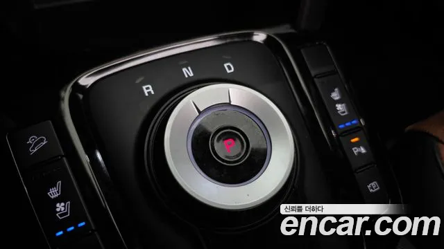 Kia Seltos — Фото автомобиля 12