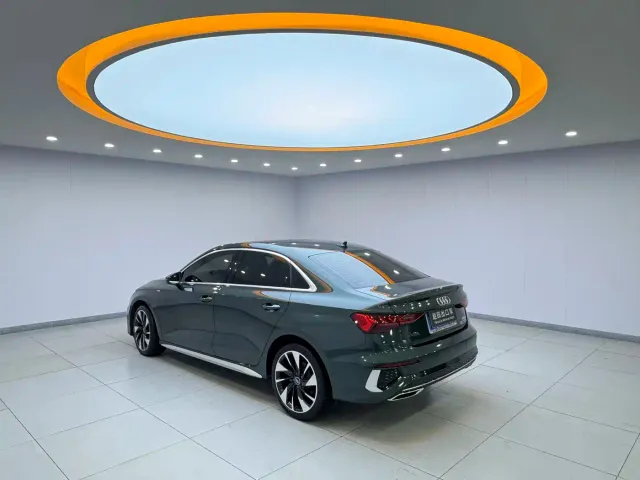 Audi A3 — Фото автомобиля 4