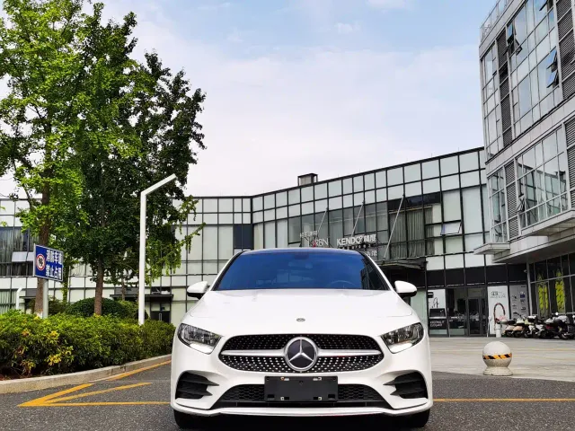 Mercedes-Benz A-Class — Фото автомобиля 2