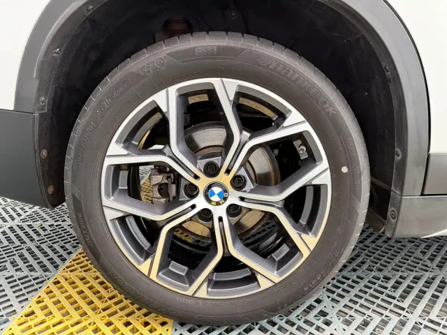 BMW X1 — Фото автомобиля 9