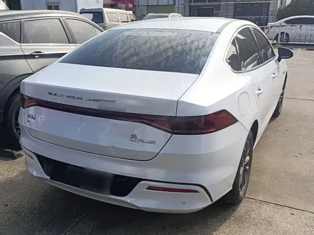 BYD Qin PLUS — Фото автомобиля 6