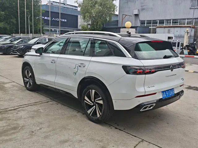Volkswagen Talagon — Фото автомобиля 3