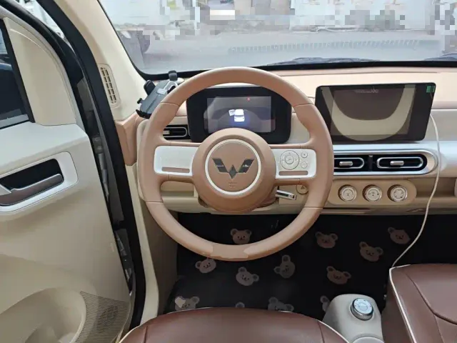 Wuling Hongguang Mini EV — Фото автомобиля 6