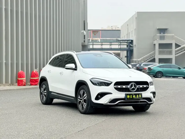 Mercedes-Benz GLA-Class — Фото автомобиля 3