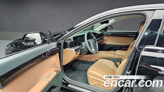 Hyundai Grandeur Grandeur (GN7) 2.5 Бензин 2WD — Фото автомобиля 8