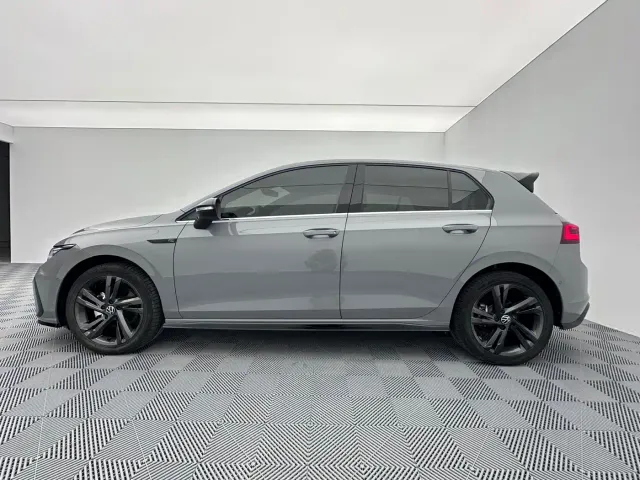 Volkswagen Golf — Фото автомобиля 8