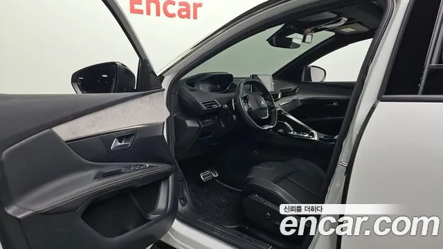 Peugeot 3008 2nd Gen — Фото автомобиля 10