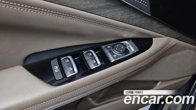 Kia K8 Hybrid — Фото автомобиля 12