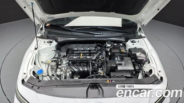 Hyundai Avante — Фото автомобиля 6
