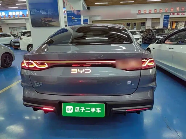 BYD Qin L — Фото автомобиля 5