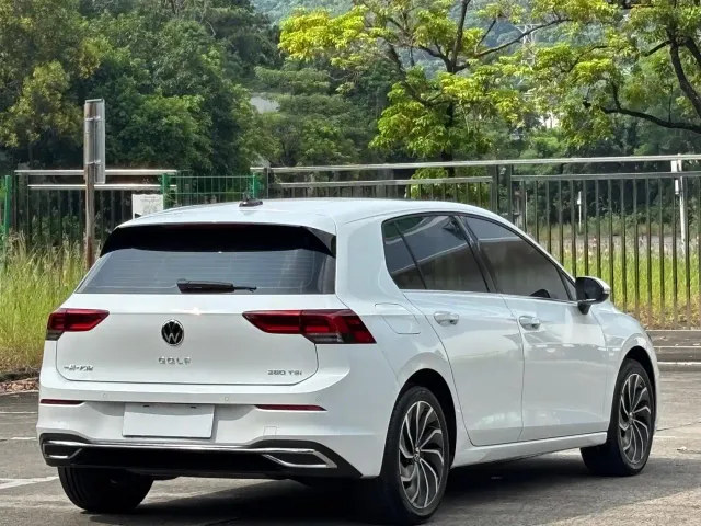 Volkswagen Golf 2021 280TSI DSG Pro — Фото автомобиля 17