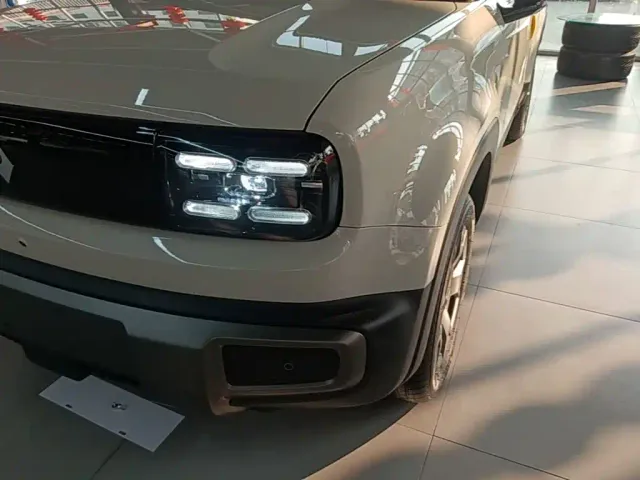 Baojun Yep Plus — Фото автомобиля 23