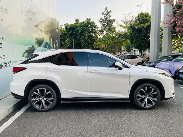 Lexus RX — Фото автомобиля 13