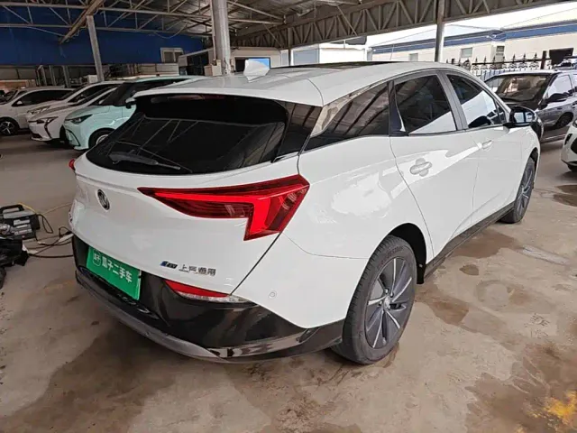 Buick Velite 6 — Фото автомобиля 6