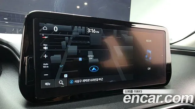 Hyundai Santafe Новый Santa Fe Бензин 2.5T 2WD — Фото автомобиля 29