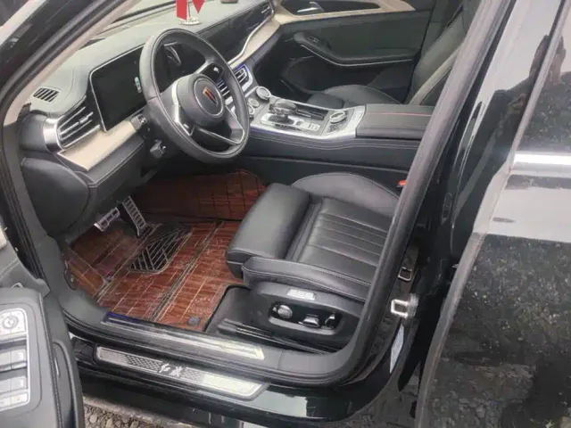 Hongqi H9 — Фото автомобиля 9