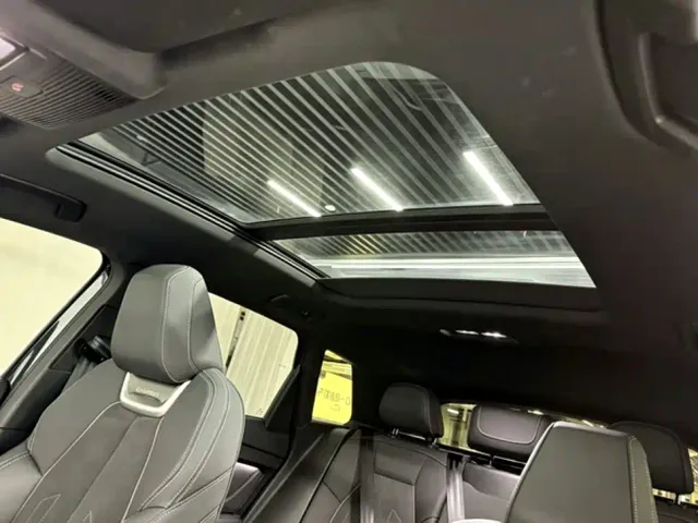 Audi Q4 e-tron — Фото автомобиля 14