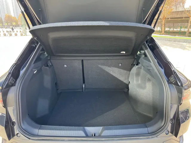 Volkswagen ID.4 Crozz — Фото автомобиля 15