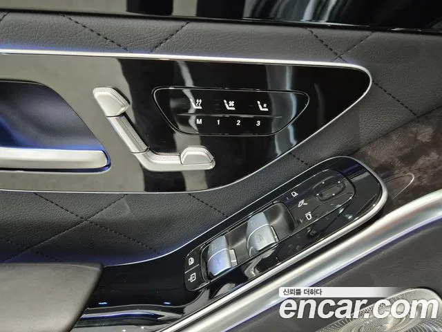 Mercedes-Benz S-Class — Фото автомобиля 15