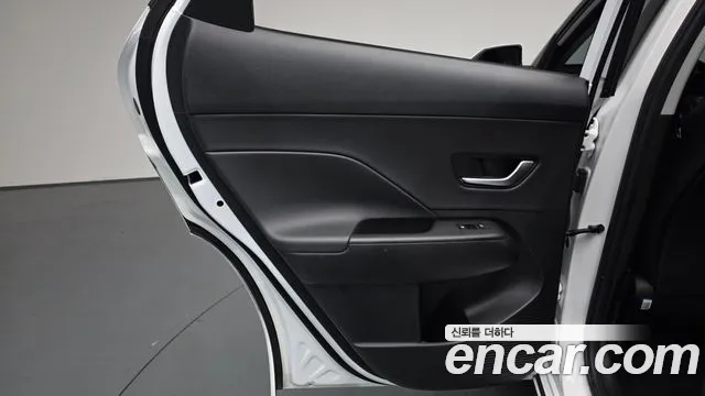 Hyundai Kona SX2 — Фото автомобиля 14