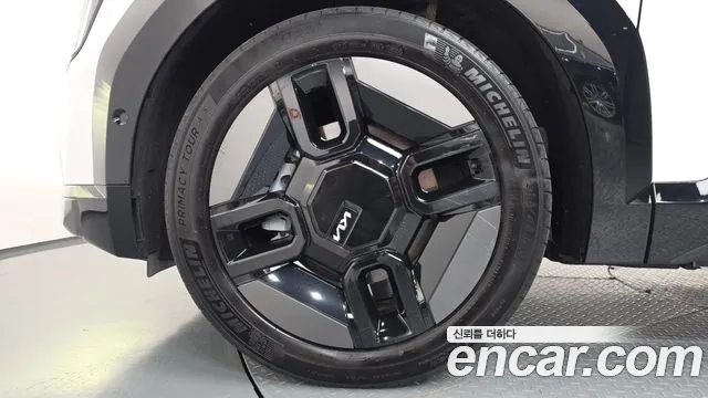 Kia EV9 — Фото автомобиля 21
