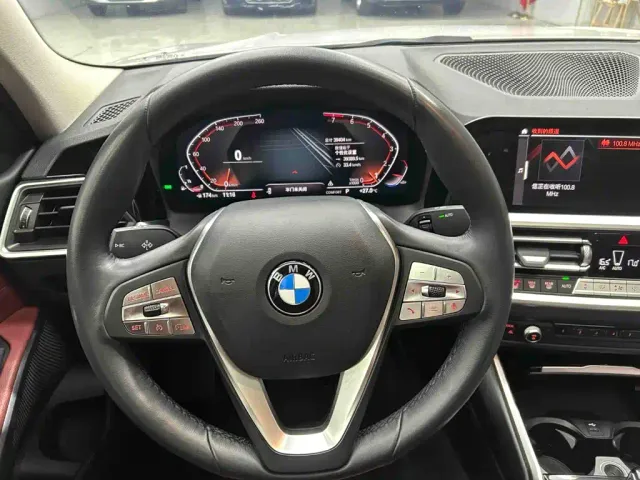 BMW 3 Series — Фото автомобиля 8