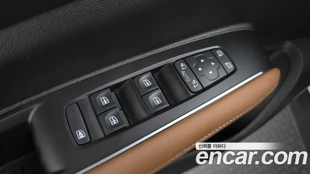 Renault Korea QM6 New — Фото автомобиля 29