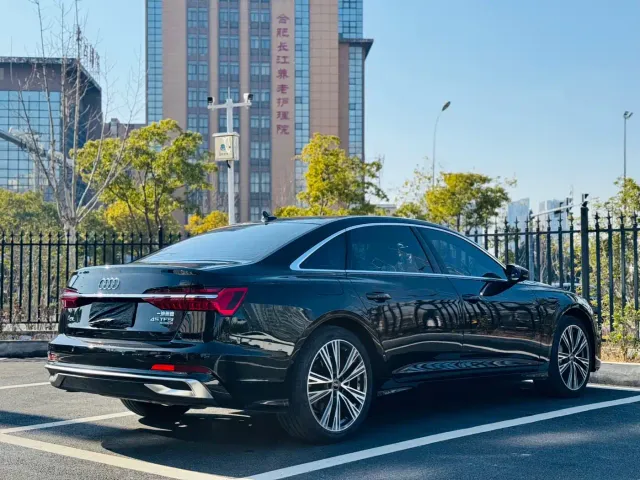 Audi A6L — Фото автомобиля 7