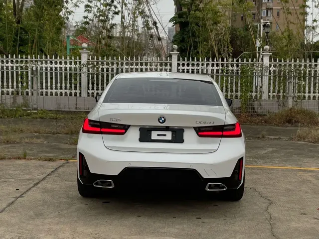 BMW 3 Series — Фото автомобиля 8