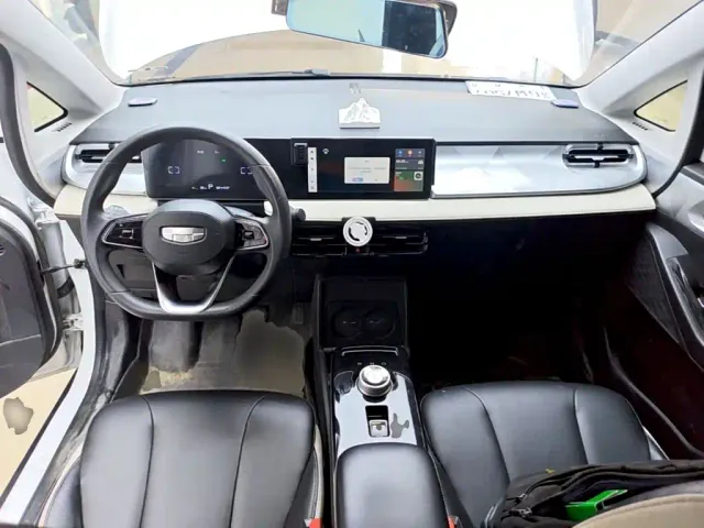 Geely Geometry E Firefly — Фото автомобиля 9