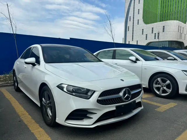 Mercedes-Benz A-Class — Фото автомобиля 3