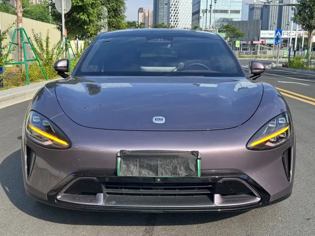 Xiaomi SU7 — Фото автомобиля 2