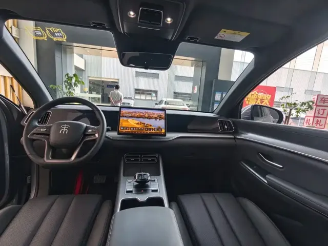 BYD Song Pro — Фото автомобиля 11