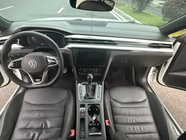 Volkswagen CC — Фото автомобиля 11