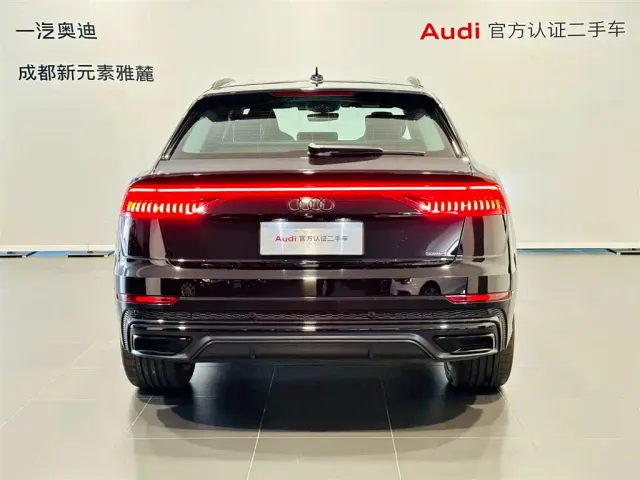 Audi Q8 — Фото автомобиля 5