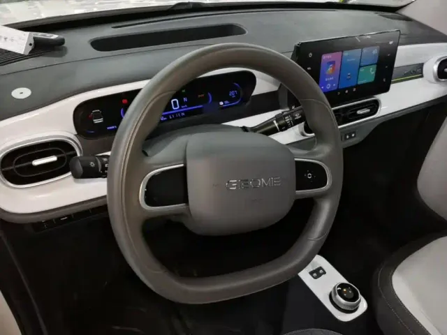 Geely Panda — Фото автомобиля 10
