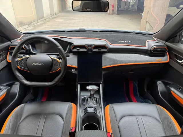 Dongfeng Yixuan — Фото автомобиля 7