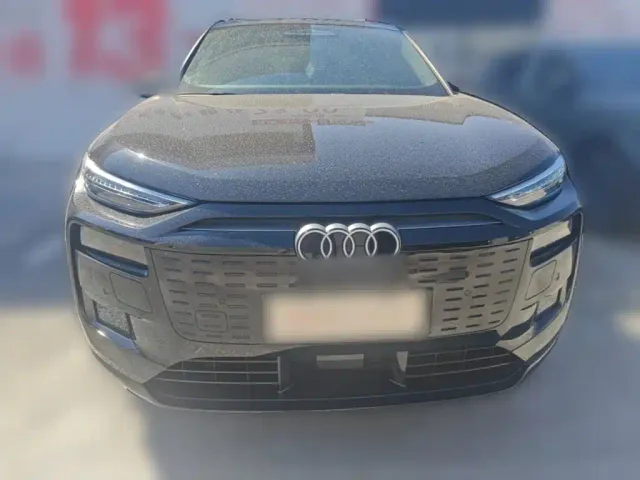 Audi Q6L e-tron — Фото автомобиля 4