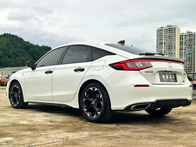 Honda Civic — Фото автомобиля 11