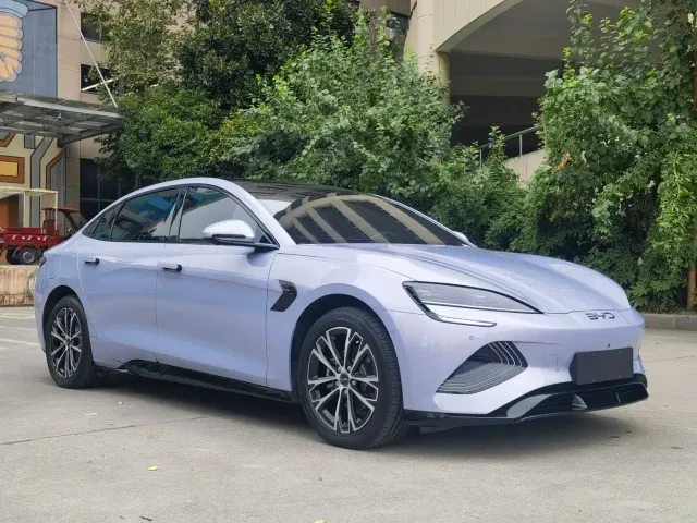 BYD Seal — Фото автомобиля 3