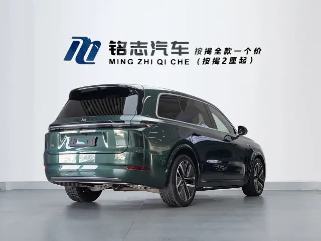 Li Auto L9 — Фото автомобиля 6