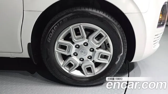 Hyundai Staria — Фото автомобиля 6